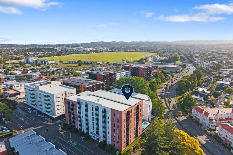 Photo of property in 1817a Great North Road, Avondale, Auckland, 1026