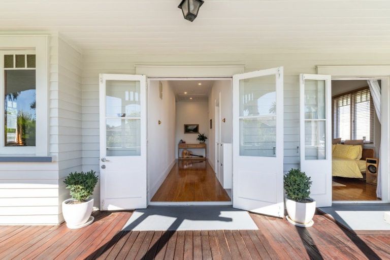 Photo of property in 24a Jull Street, Napier South, Napier, 4110