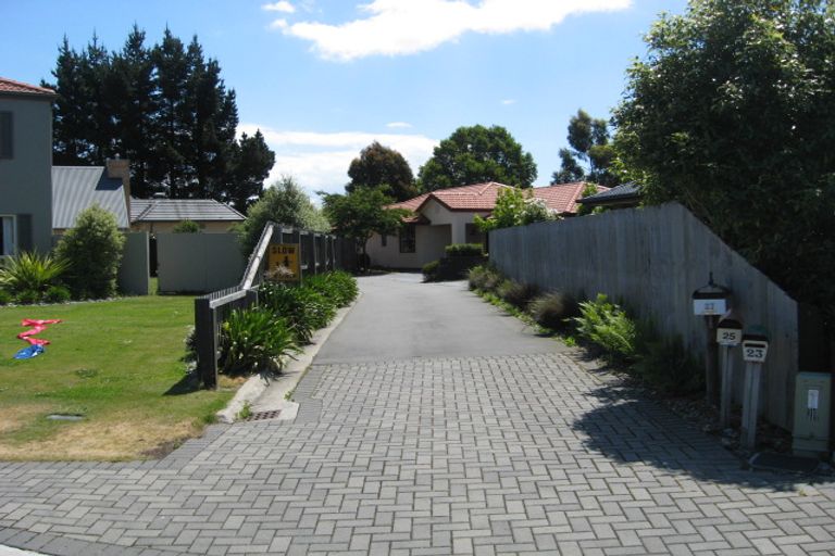 Photo of property in 25 Wilmington Place, Shirley, Christchurch, 8061