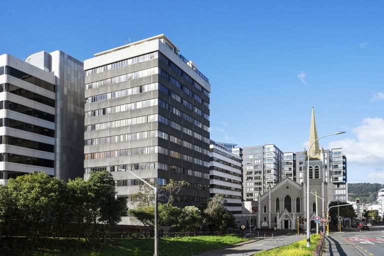 Photo of property in St Peters Apartments, 5c/192 Willis Street, Te Aro, Wellington, 6011