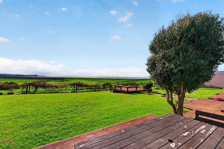 Photo of property in 259 Mairetahi Road, South Head, Helensville, 0874