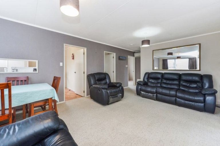Photo of property in 2b Tui Place, Te Kowhai, Hamilton, 3288