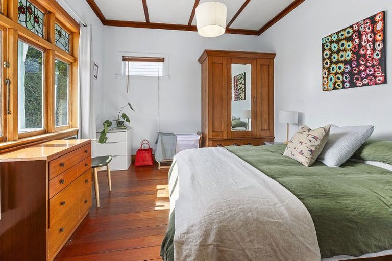 Photo of property in 39 Dee Street, Island Bay, Wellington, 6023