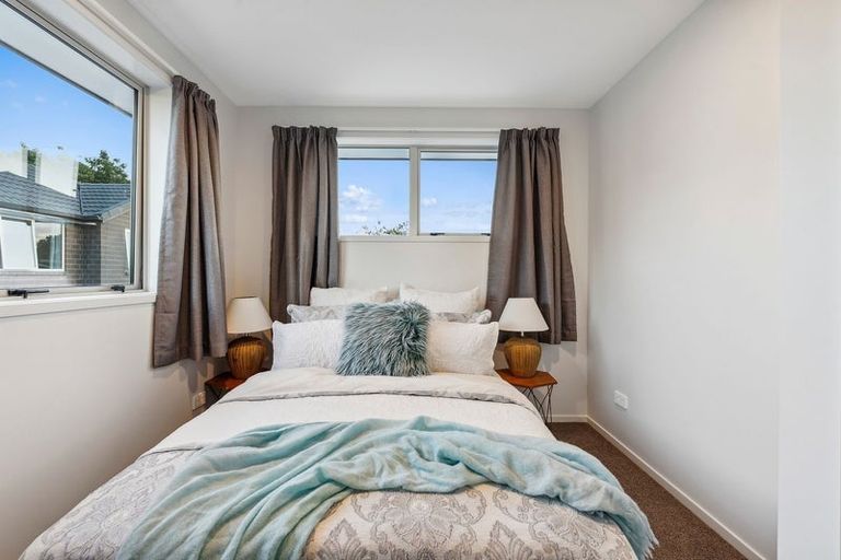 Photo of property in 4c Bosun Place, Te Atatu Peninsula, Auckland, 0610