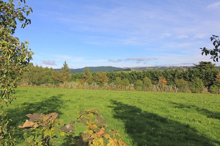 Photo of property in 109 Frew Road, Herbert, Oamaru, 9495