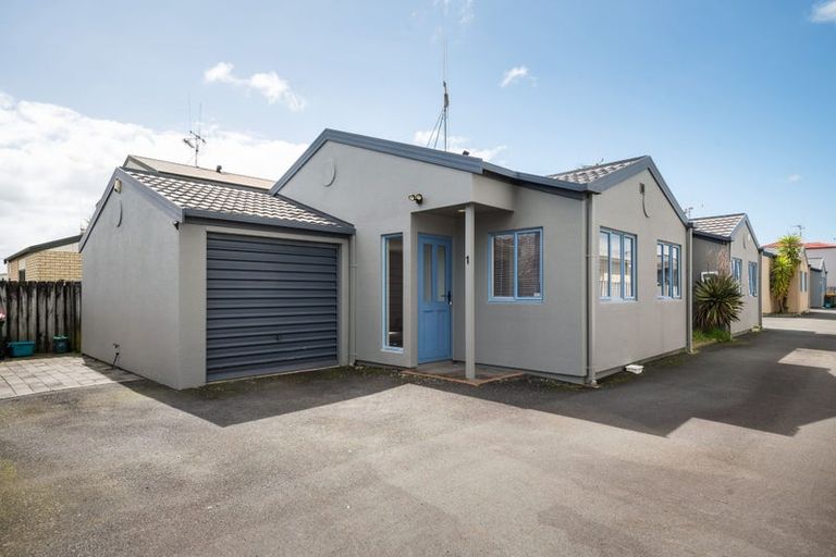 Photo of property in 1 Paterson Street, Frankton, Hamilton, 3204