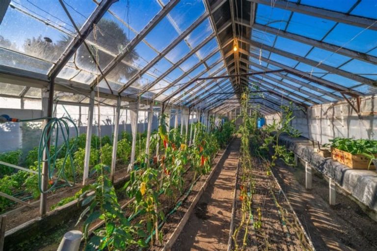 Photo of property in 55 Ford Road, Opawa, Christchurch, 8023