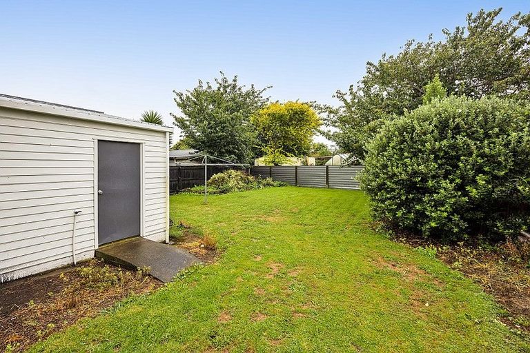 Photo of property in 304 South Road, Hawera, 4610