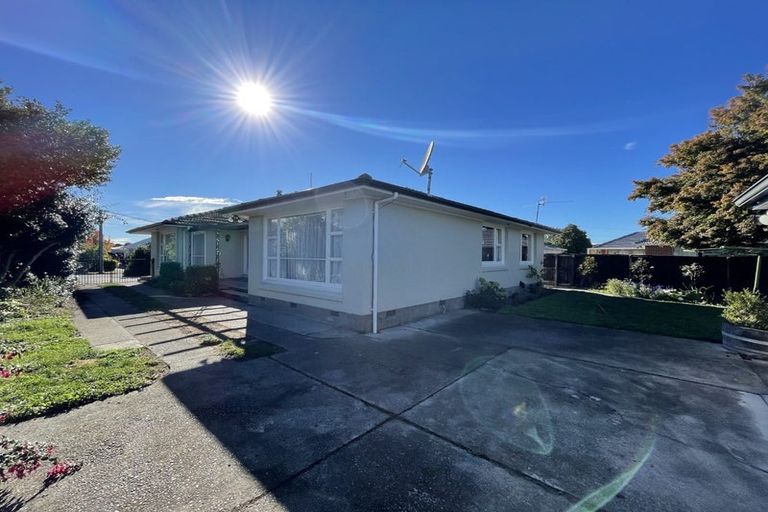 Photo of property in 3 Sandringham Place, Bryndwr, Christchurch, 8053