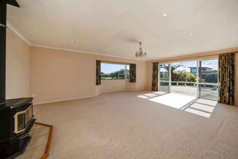 Photo of property in 281 Waihi Road, Hawera, 4673