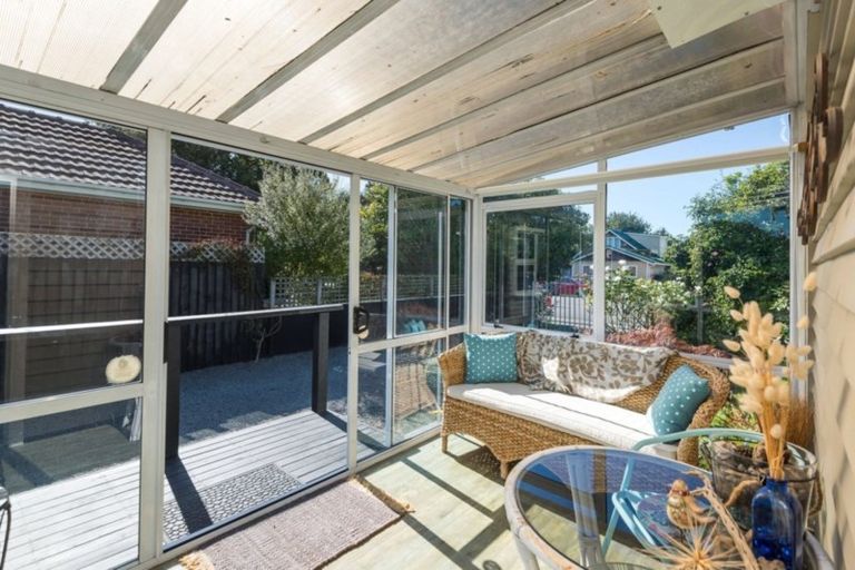 Photo of property in 35 North Parade, Richmond, Christchurch, 8013