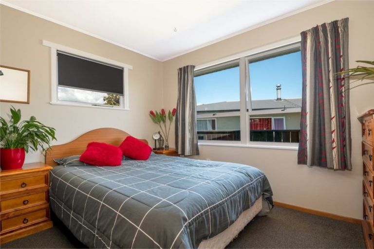 Photo of property in 27 Marlowe Street, Stoke, Nelson, 7011