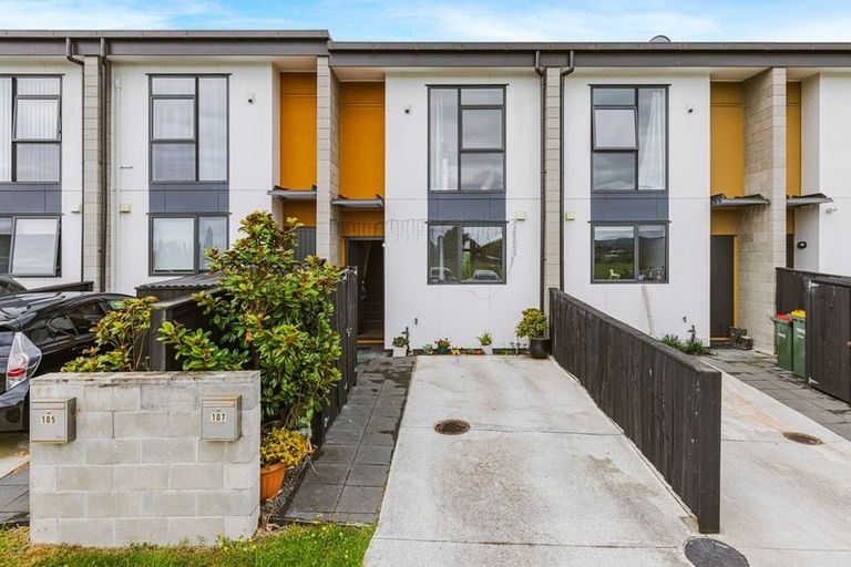 Photo of property in 107 Te Aparangi Road, Papakura, 2110