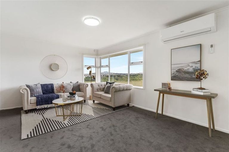 Photo of property in 1/69 College Road, Northcote, Auckland, 0627