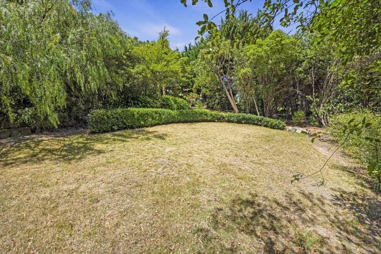 Photo of property in 35 Balmoral Lane, Redcliffs, Christchurch, 8081