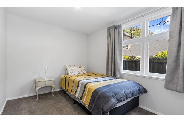 Photo of property in 64 Hawthorne Street, Strowan, Christchurch, 8052