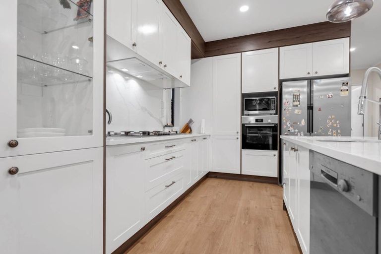 Photo of property in 54 Tir Conaill Avenue, Flat Bush, Auckland, 2019