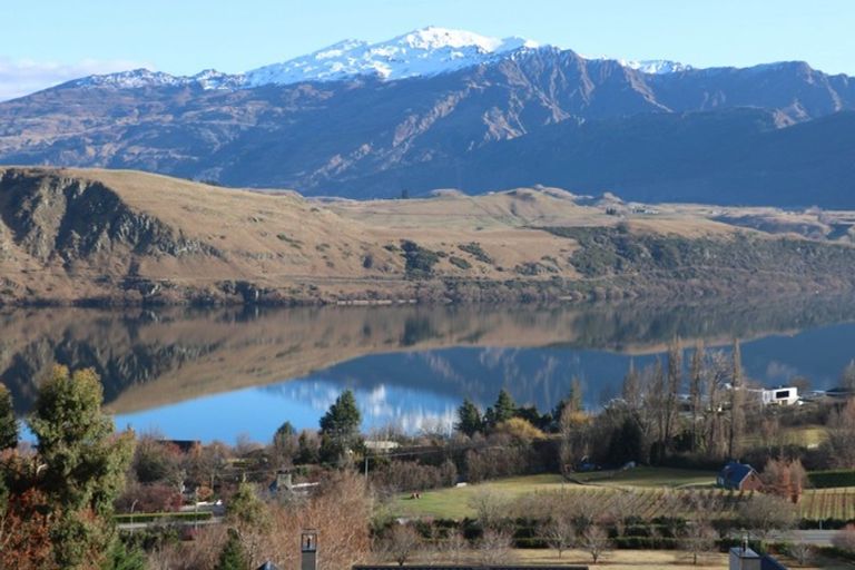 Photo of property in 66 Hayes View Lane, Lake Hayes, Queenstown, 9371