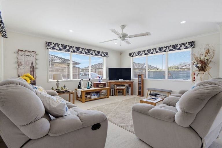 Photo of property in 63b Malta Crescent, Katikati, 3129