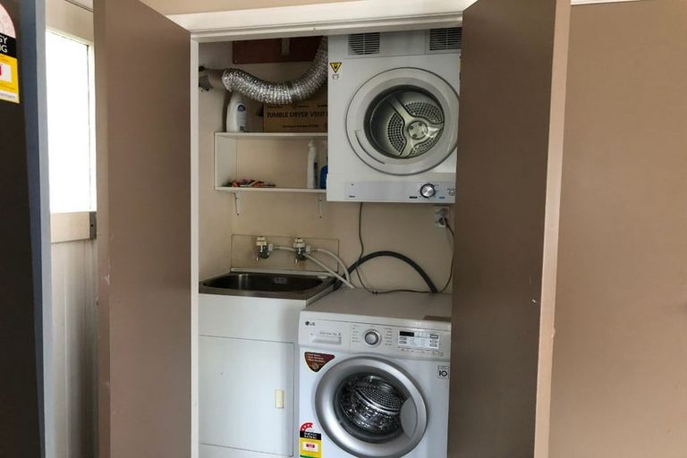 Photo of property in 7 Woodland Road, Johnsonville, Wellington, 6037