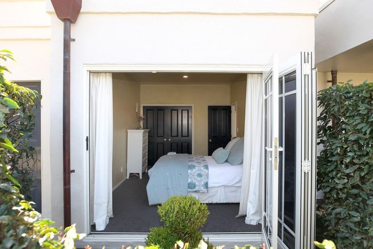 Photo of property in 42 Pukekura Place, Taradale, Napier, 4112