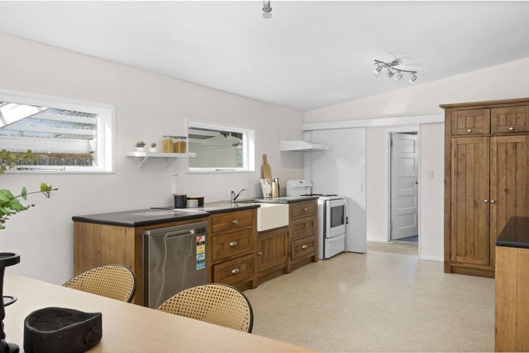 Photo of property in 51 Waitohu Valley Road, Otaki, 5512