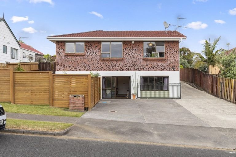 Photo of property in 4 Galloway Crescent, Farm Cove, Auckland, 2012