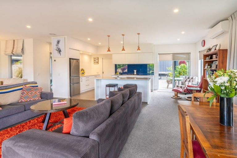 Photo of property in 127 Lisland Drive, Kinloch, Taupo, 3377