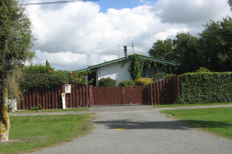 Photo of property in 6 Ritso Street, Darfield, 7510