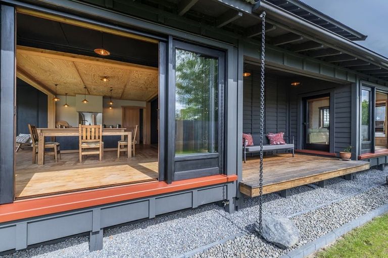 Photo of property in 302 Whitecliffs Road, Whitecliffs, Coalgate, 7673