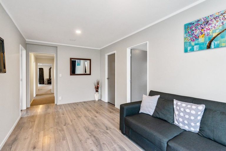 Photo of property in 64 Poplar Avenue, Raumati South, Paraparaumu, 5032