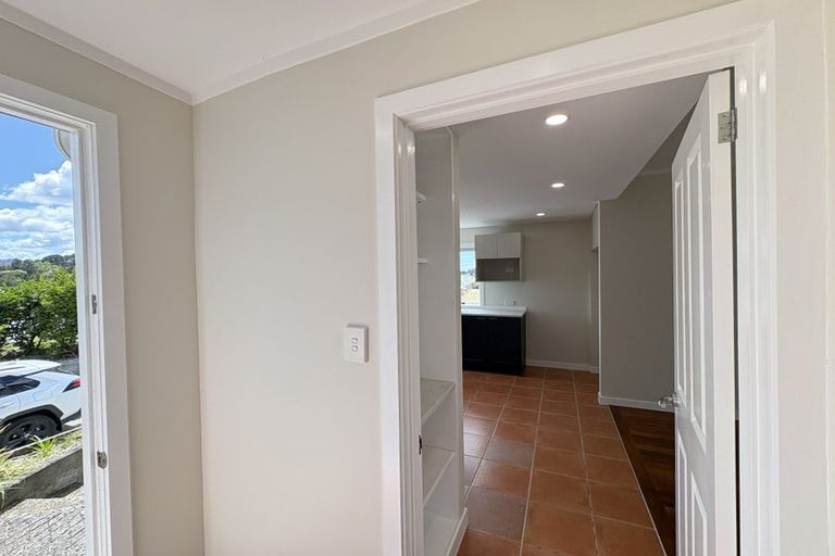 Photo of property in 619 State Highway 16, Kumeu, 0891