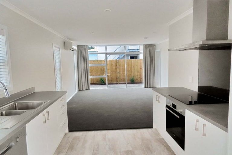 Photo of property in 358 George Street, Stokes Valley, Lower Hutt, 5019