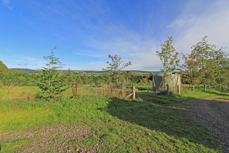 Photo of property in 109 Frew Road, Herbert, Oamaru, 9495