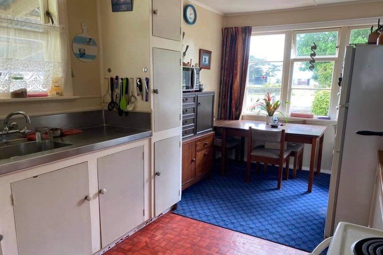 Photo of property in 16 Egmont Street, Kaponga, Hawera, 4679