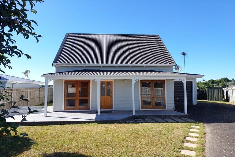 Photo of property in 1/46 Halberg Street, Glenfield, Auckland, 0629