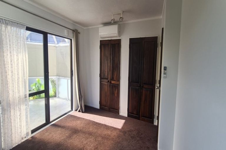 Photo of property in 1 Thurso Grove, Papakowhai, Porirua, 5024