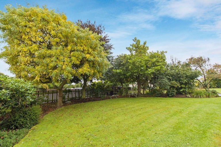 Photo of property in 7 Hillview Place, Pleasant Point, 7903