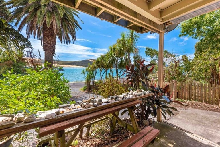 Photo of property in 87 Hokianga Harbour Drive, Opononi, Kaikohe, 0473