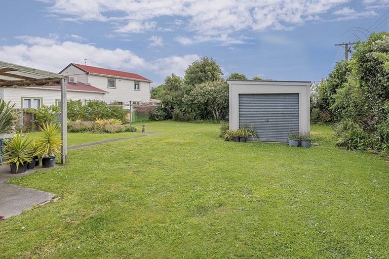 Photo of property in 260 Rangiuru Road, Otaki, 5512