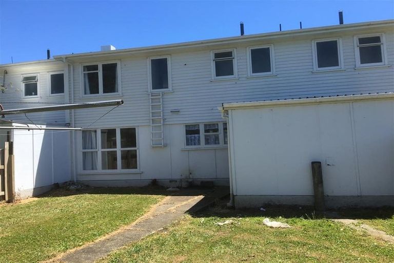 Photo of property in 8-12 Miro Street, Levin, 5510