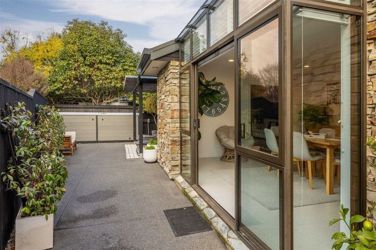 Photo of property in 2 Buscot Gate, Avonhead, Christchurch, 8042