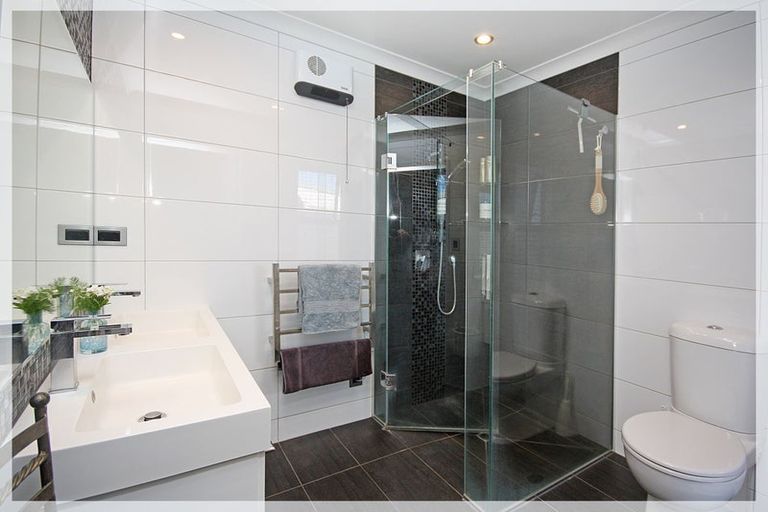 Photo of property in 28 Andrews Street, Foxton Beach, Foxton, 4815