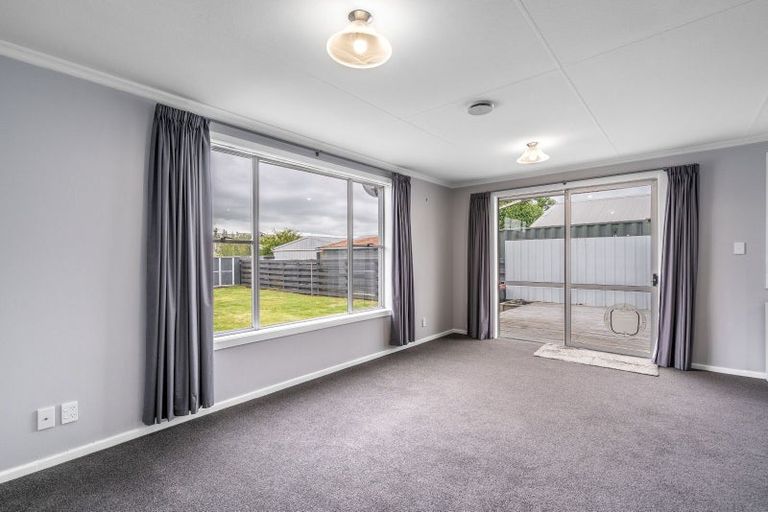 Photo of property in 75 Glenalmond Crescent, Rockdale, Invercargill, 9812