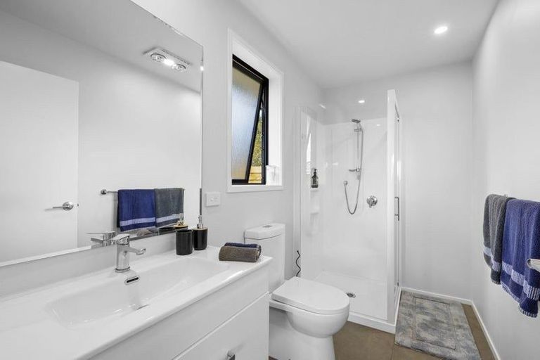 Photo of property in 5 Ruru Lane, Hurworth, New Plymouth, 4310