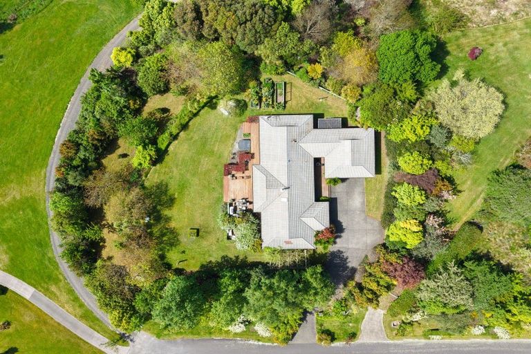Photo of property in 14 Glen Mohr, Acacia Bay, Taupo, 3385