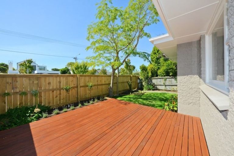 Photo of property in 49 Bretts Road, St Albans, Christchurch, 8052