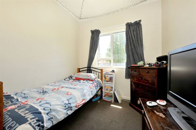 Photo of property in 10 Burwood Road, Burwood, Christchurch, 8083