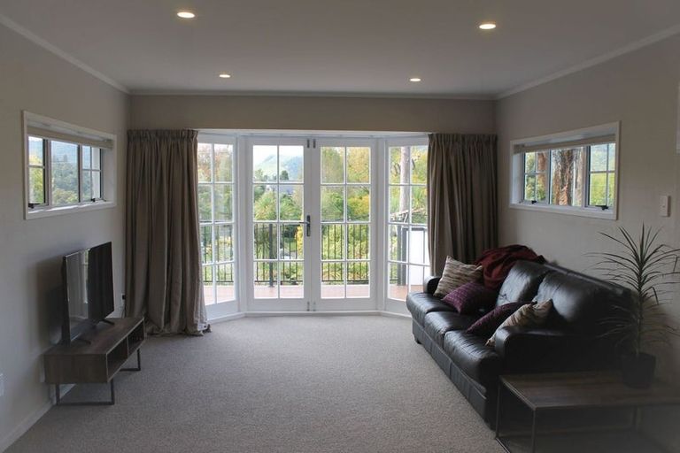 Photo of property in 44 Okareka Loop Road, Lake Okareka, Rotorua, 3076