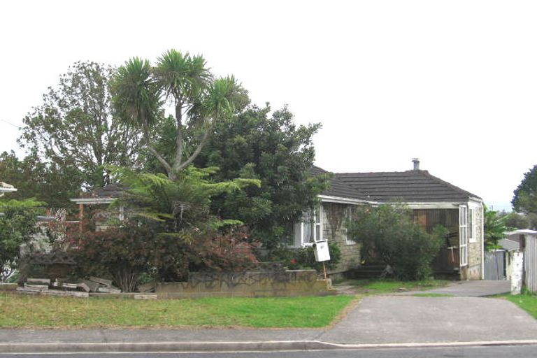 Photo of property in 31 Woodglen Road, Glen Eden, Auckland, 0602